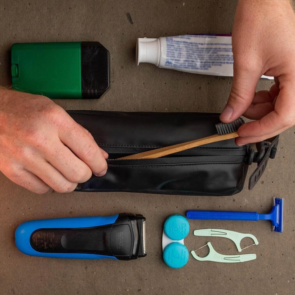 Gravel Mini Hanging Toiletry Bag – Compact, Water-Resistant for Travel (Black)