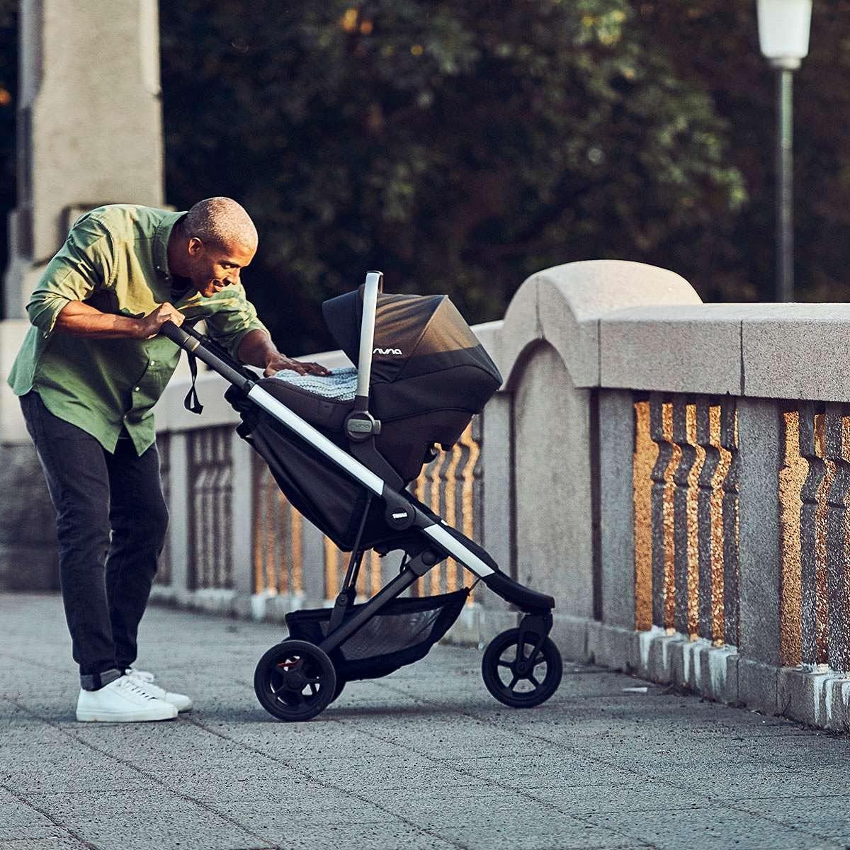 Thule Spring Compact Stroller